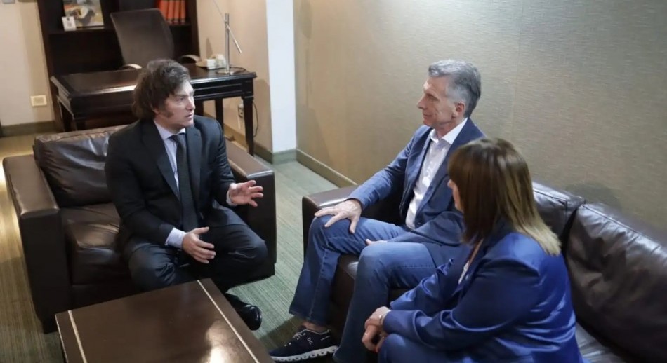 Privatizaciones y «cielos abiertos»: Primeras definiciones del nuevo Gobierno