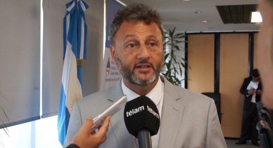 Milei echó al Secretario de Trabajo Omar Yasin por la suba de sueldos al Gabinete